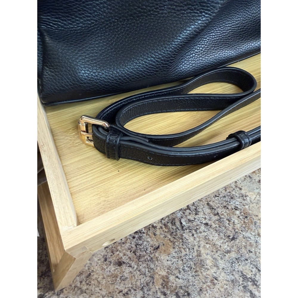 Urban Expression Large Purse, Vegan Leather, Multiple Compartment's-good cond - Picture 15 of 16